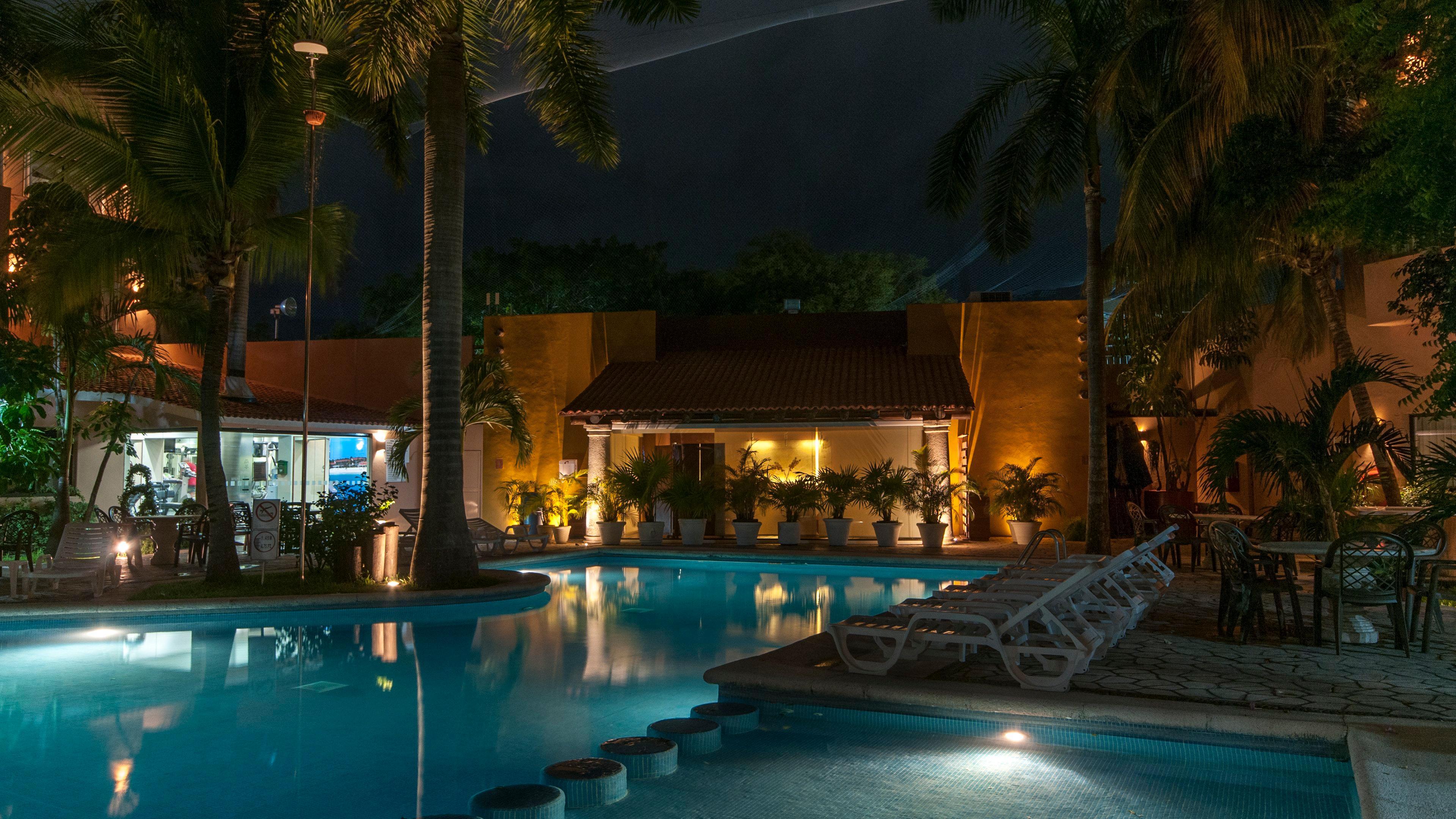 Holiday Inn Ciudad Del Carmen, an IHG Hotel Buitenkant foto