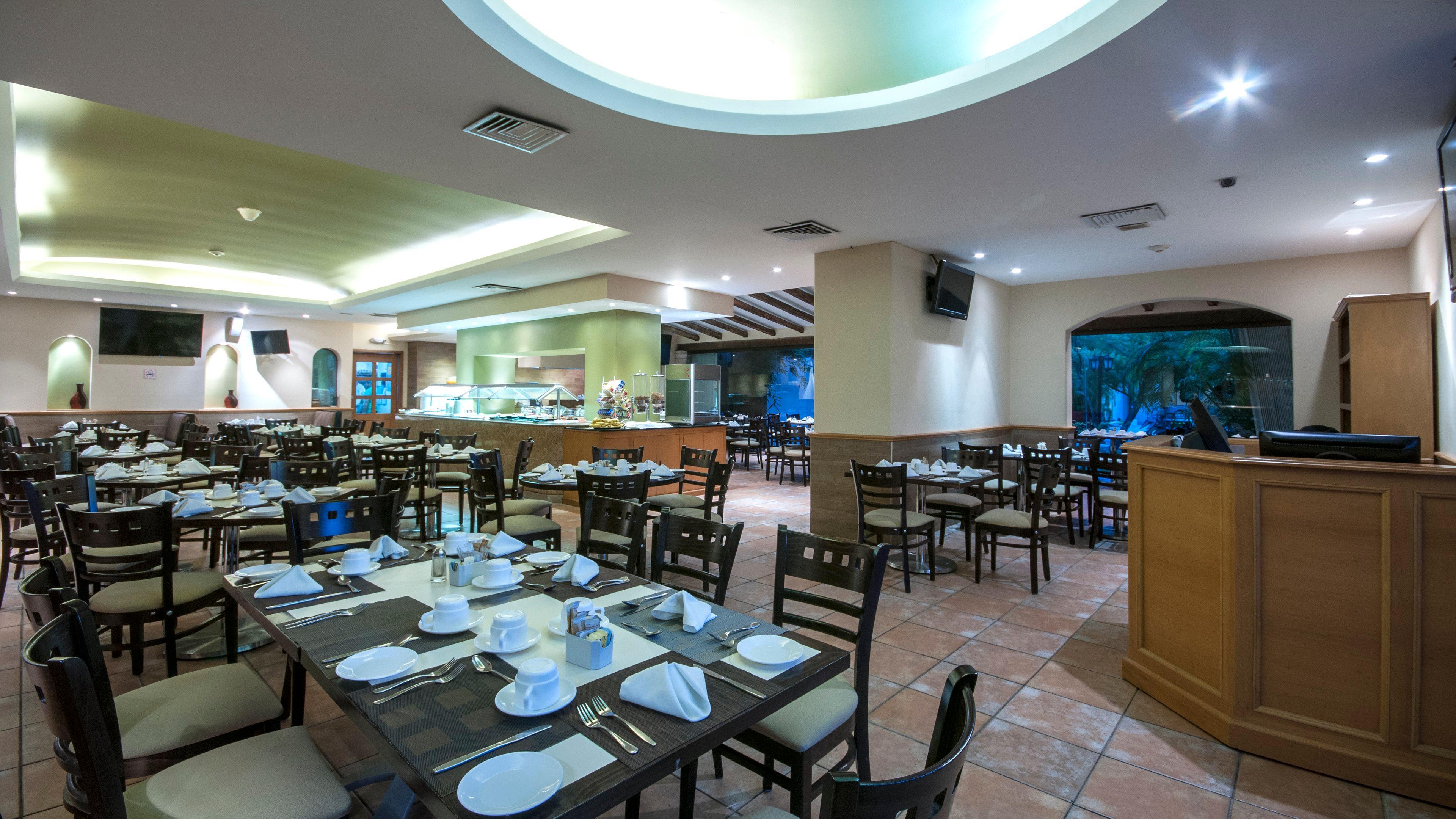 Holiday Inn Ciudad Del Carmen, an IHG Hotel Buitenkant foto