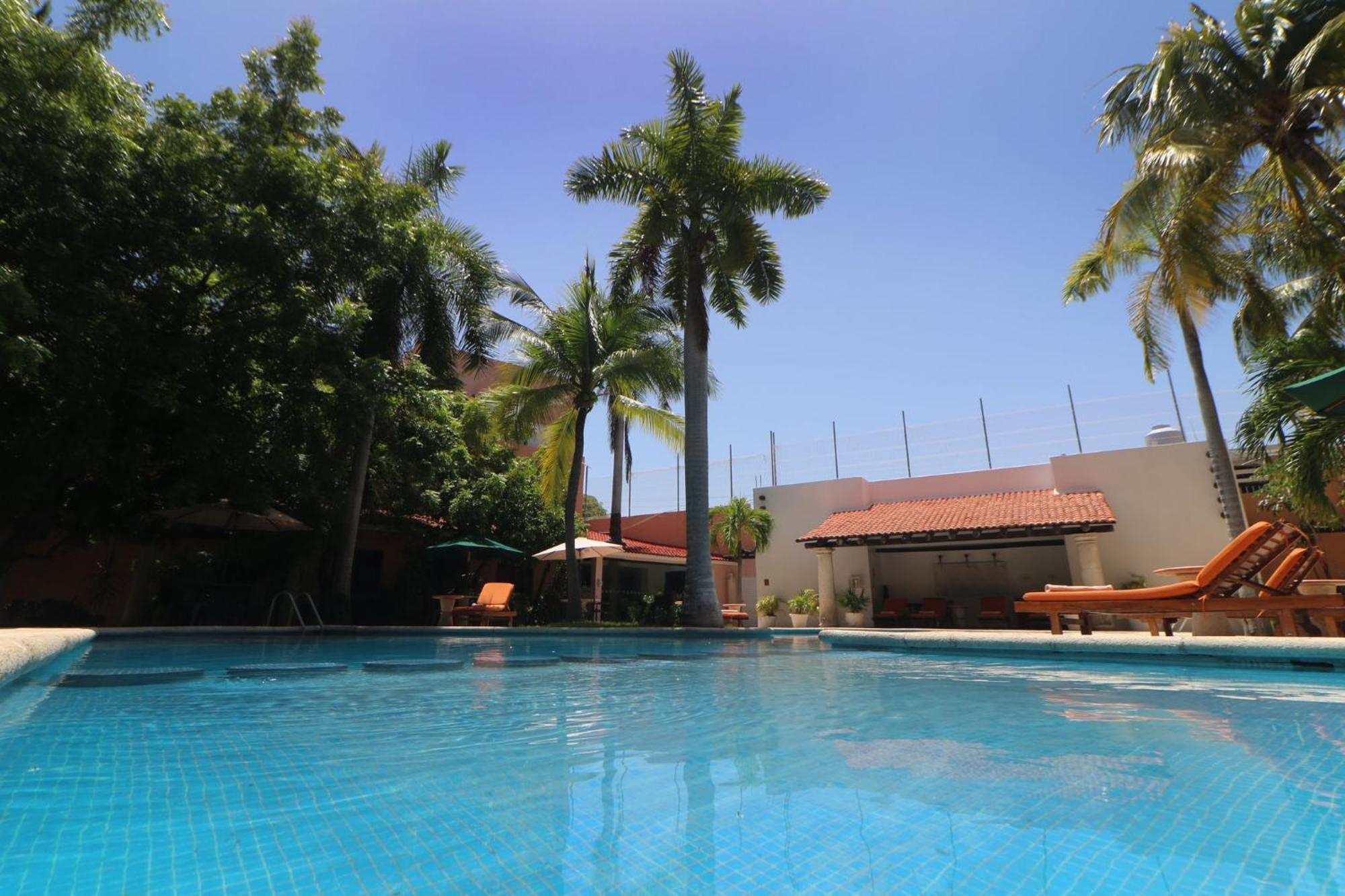 Holiday Inn Ciudad Del Carmen, an IHG Hotel Buitenkant foto