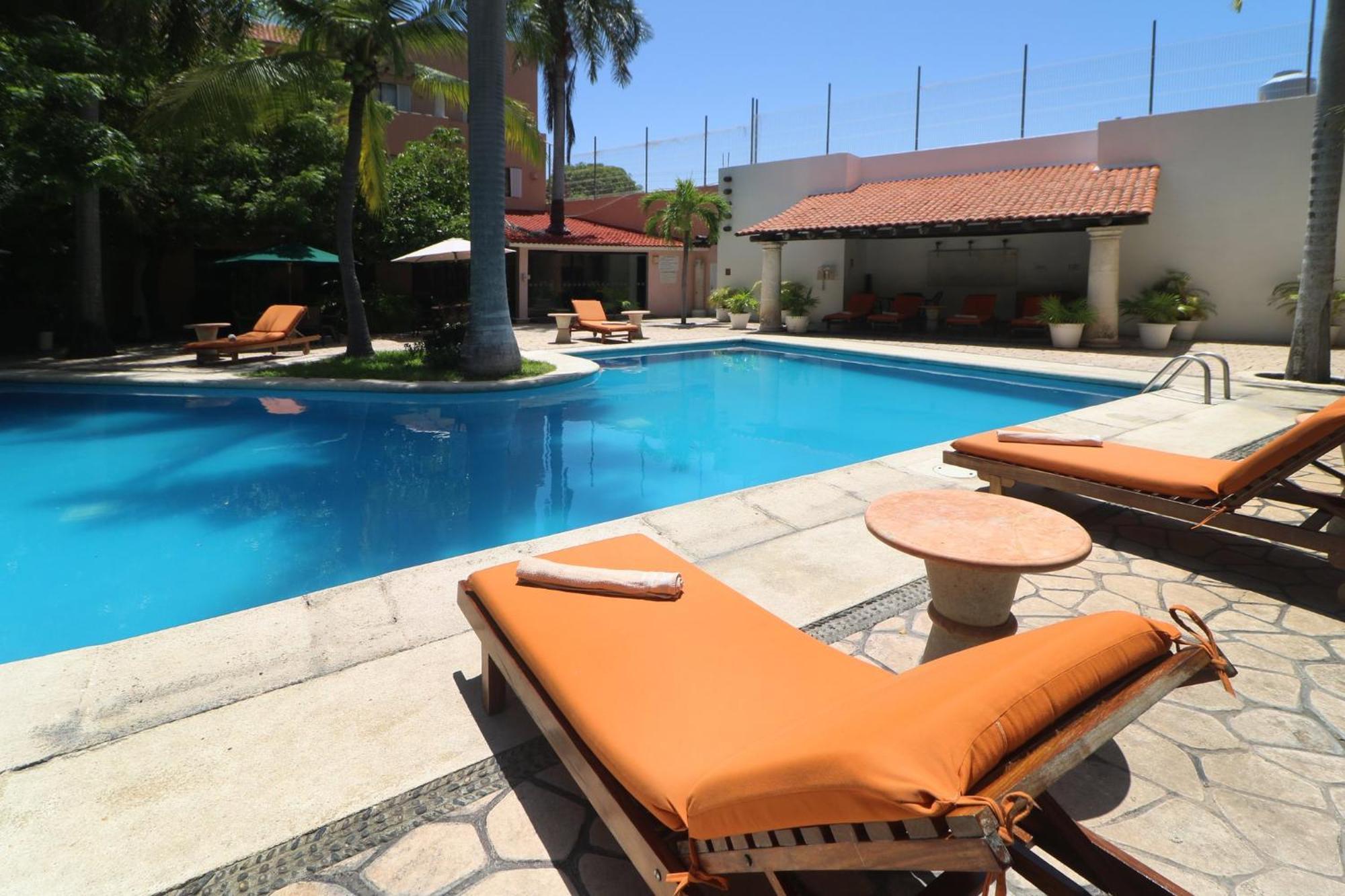 Holiday Inn Ciudad Del Carmen, an IHG Hotel Buitenkant foto